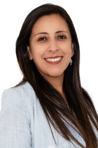 Sandra Milena Vargas Mendieta Directora Administrativa y Comercial